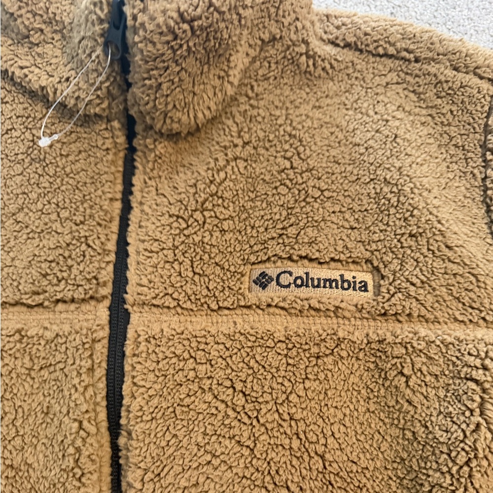 Columbia | NWT* Tan Sherpa Fleece Jacket